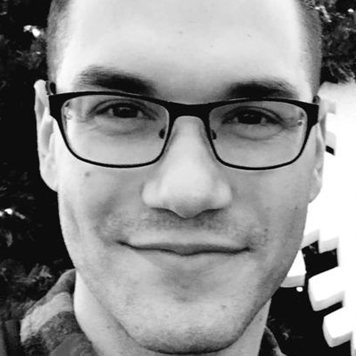 Mike Petruzelli headshot